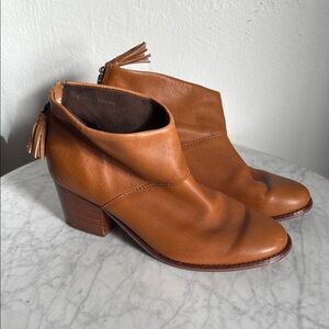 TOMS Leather Ankle Boots - Tan